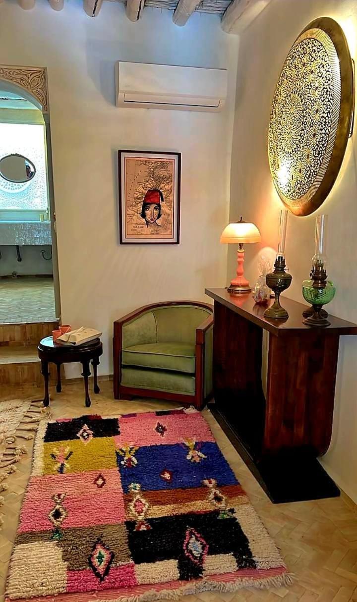 Le Singe Rose Riad Marrakesh