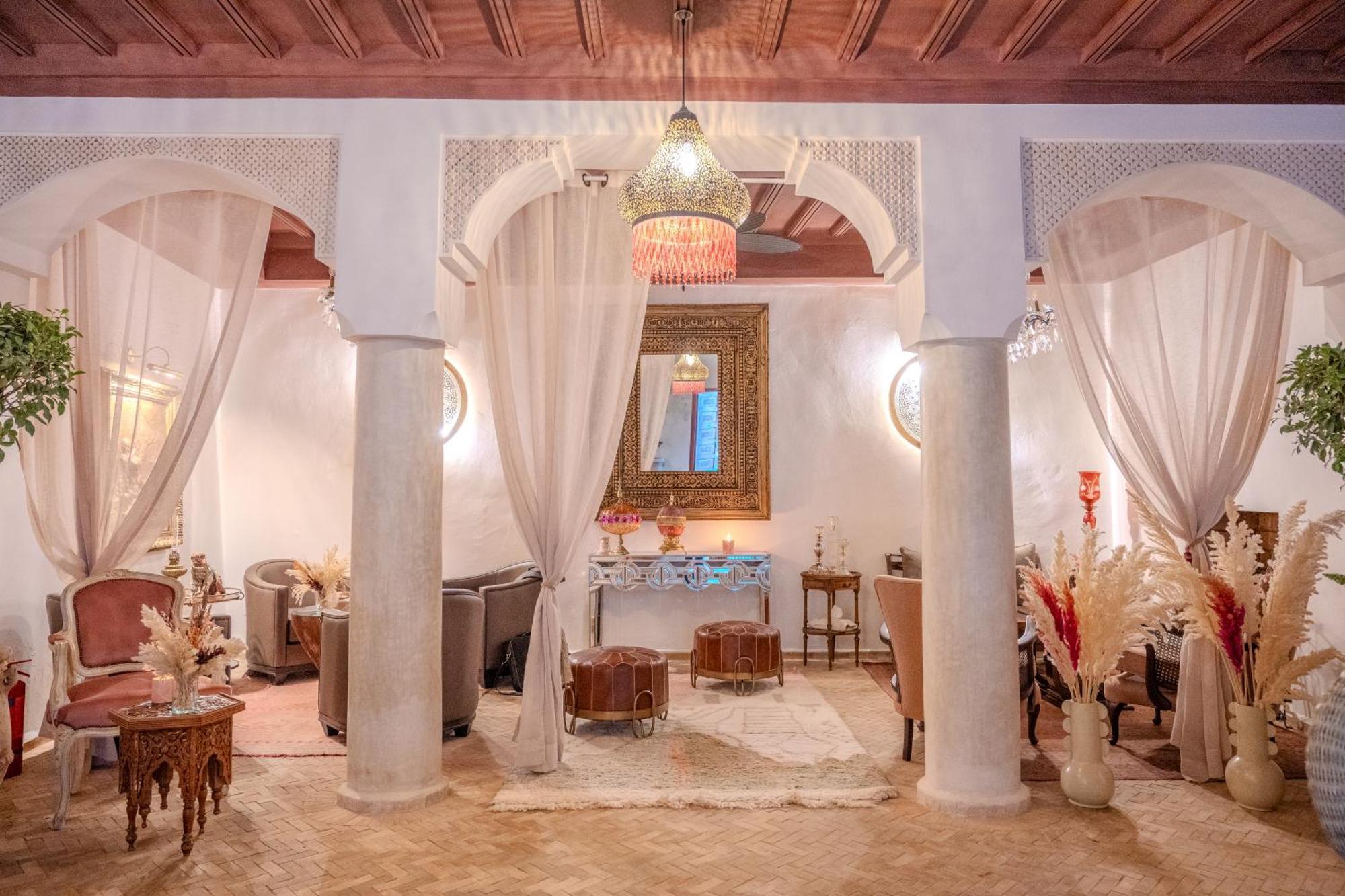 Riad Le Singe Rose